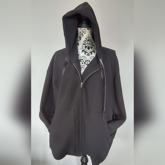 DG2 "DOWNTIME" 2 PIECE SET TEXTURED KNIT ZIP FRONT HOODIE/CROPPED PANT L/XL - Picture 2 of 9